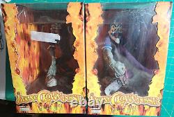 Insane Clown Posse Hells Pit Violent J Figure / 2004 Sota Toys
 <br/>

 
  
  <br/>
La figurine de Violent J de l'Insane Clown Posse Hells Pit / 2004 Sota Toys